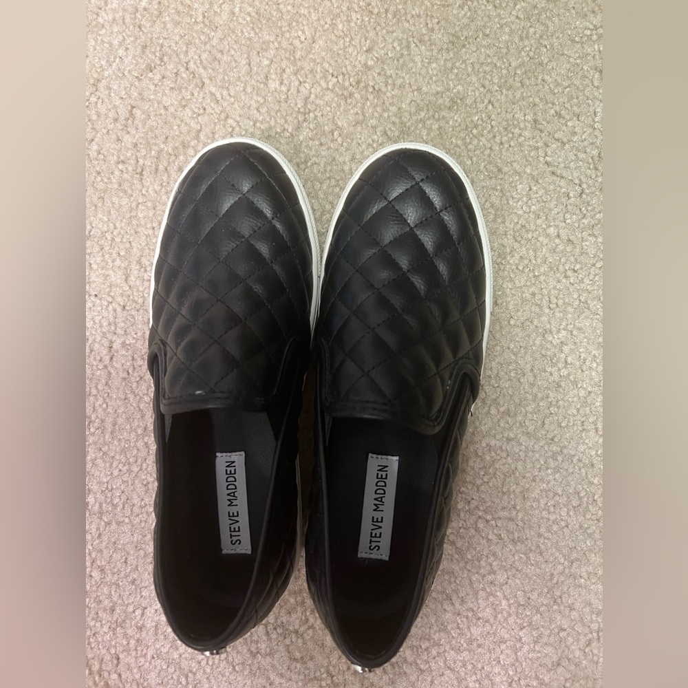 Women’s Steve Madden Ecentrcq black shoes size 7.5 New without box